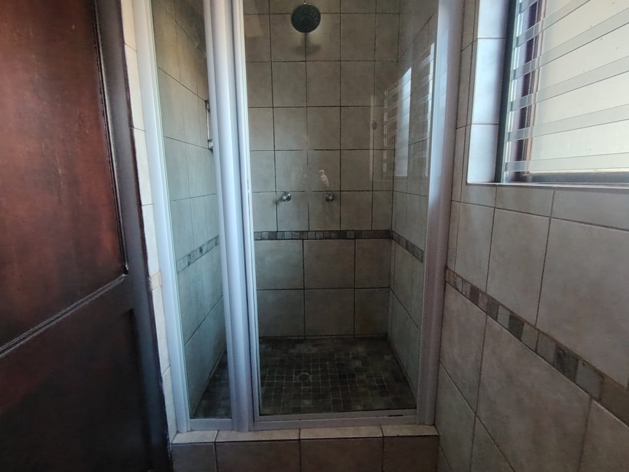 3 Bedroom Property for Sale in Pentagon Park Free State